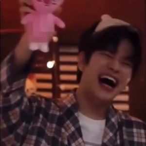 Meet your Posher, Samirah